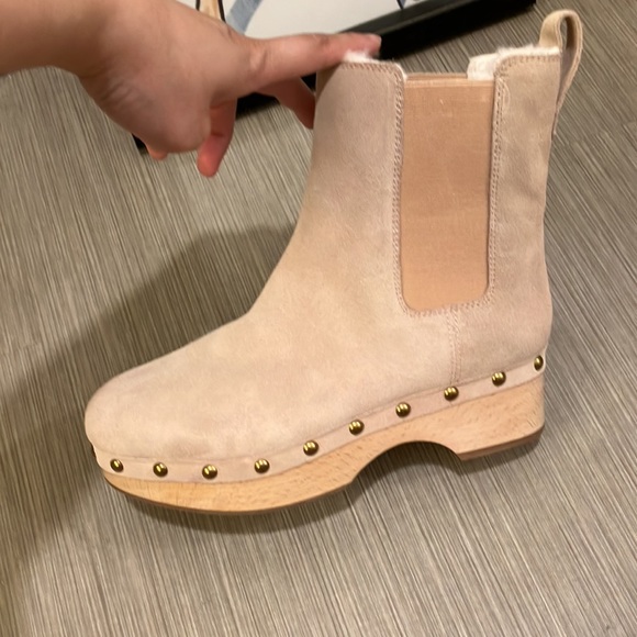 J. Crew Suede Chelsea Clog Boot Faux-Fur lining Bronzed Clay color Size 6.5 - Picture 4 of 11